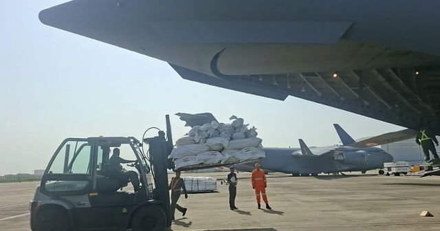 India sends 35 tonnes of fresh relief aid to flood-hit Nepal