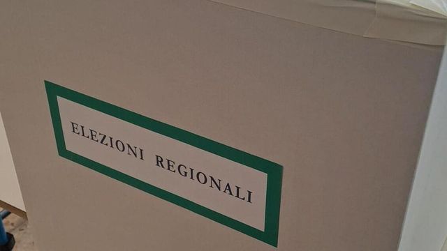 Regionali, urne aperte nelle Marche e in Valle d'Aosta
