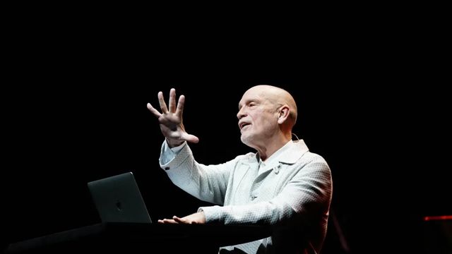 John Malkovich anulează un spectacol în Israel din cauza unui citat fabricat de promotori