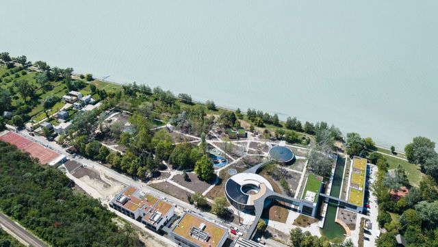 Itt a kormány feljelentési listája, huszonkettő ügyben több mint kétezer milliárd forint a tét
