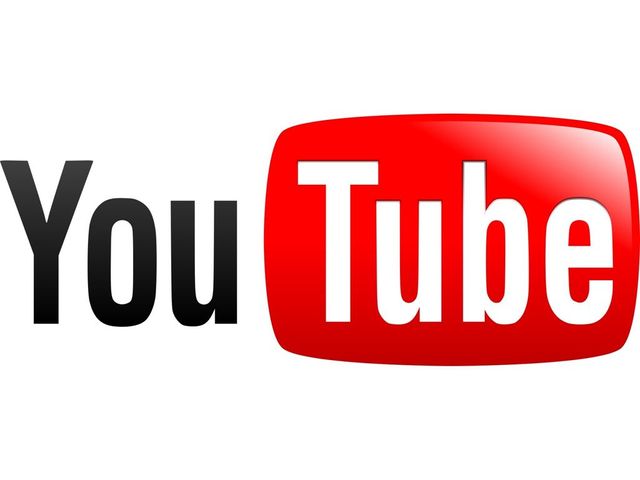 Interziși pentru dezinformare, reactivați de YouTube