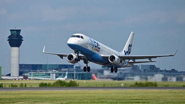 Compania aeriană britanică Flybe își încetează activitatea și anulează toate zborurile