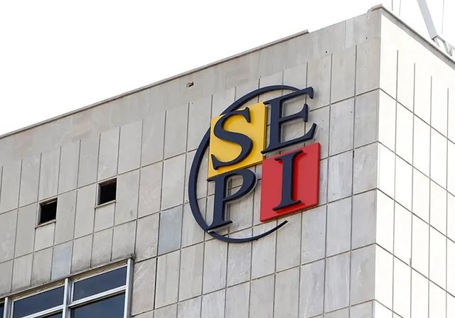 La UDEF revela que el Gobierno le ha entregado «carpetas vacías» sobre el rescate de Plus Ultra