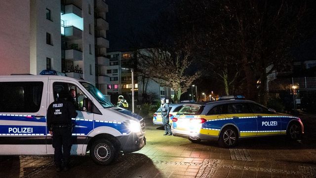 Un coche atropella a una multitud en un mercado navideño en la ciudad alemana de Magdeburgo