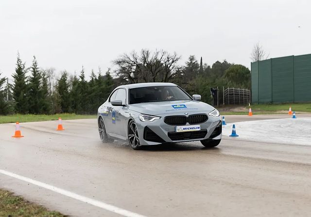 Cómo recuperar puntos del carné: la apuesta de RACE por la conducción segura