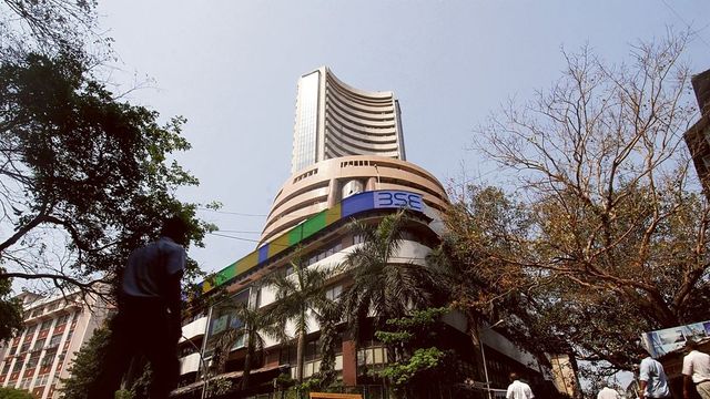 Stock market crash: Sensex tanks nearly 800 points, Nifty down over 200