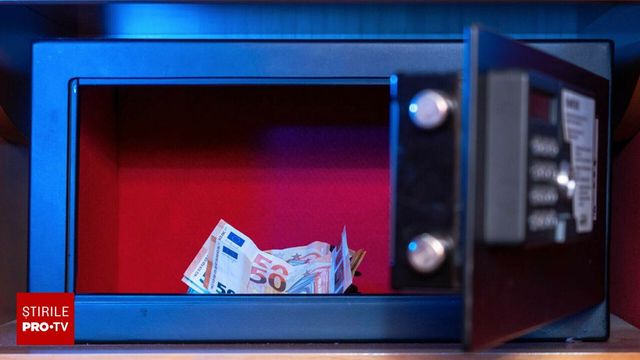 Un bărbat din Mediaș a sunat la 112 să reclame că i-a fost furat seiful în care avea 1 milion de euro, 700 de grame de aur și bijuterii