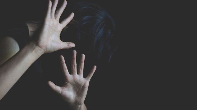 Мъж на 33 години от Разград е задържан за опит за домашно насилие и нарушаване на съдебна заповед