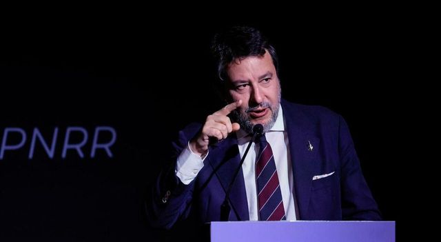 Lega, 'stretta a cittadinanza, serve esame di integrazione'