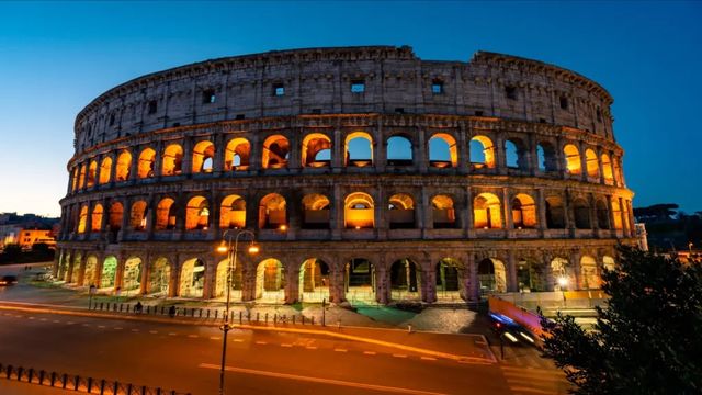 De ce devine Colosseumul zonă roșie la Roma