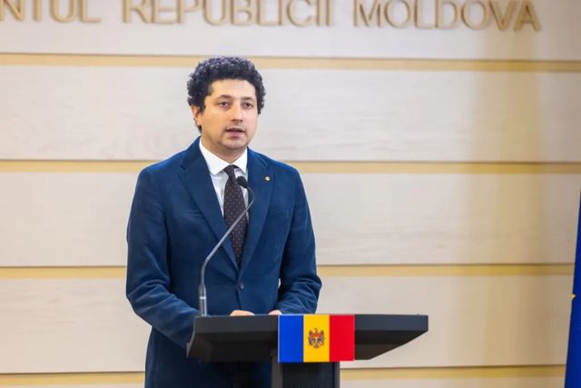 Radu Marian demisionează din funcția de președinte al Comisiei economie, buget și finanțe, după scandalul de la MoldATSA