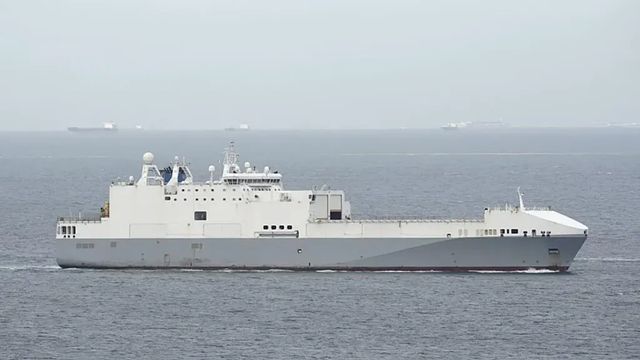 Este es el barco fantasma que anuncia los ataques de Estados Unidos