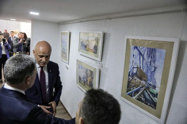 Zelenski i-a retras cetățenia primarului din Odesa, acuzat că deține și cetățenia rusă. Reacția edilului