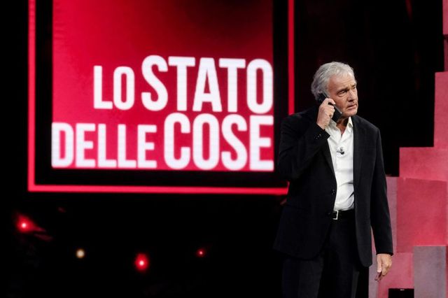 Massimo Giletti: “Calciatore famoso di una squadra di Milano ha picchiato una ragazza”