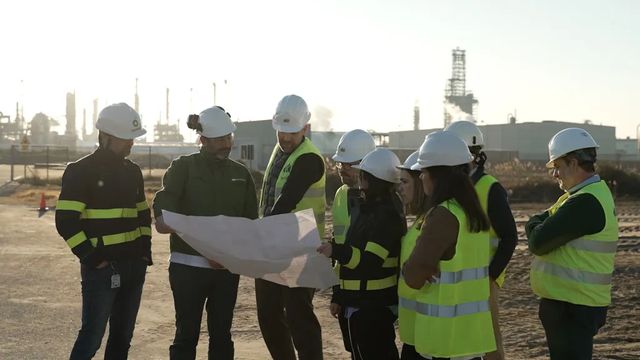 La empresa conjunta entre bp e Iberdrola inicia los trabajos de construcción de la mayor planta de hidrógeno verde de España