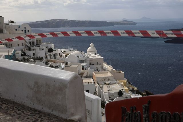 Stato di emergenza per Santorini, dal 27 gennaio oltre 1000 scosse con magnitudo maggiore di 2