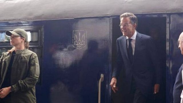 Марк Рюте пристигна изненадващо в Киев