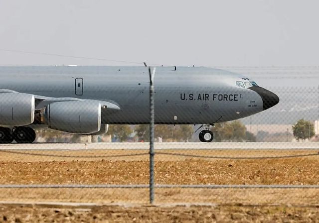 Una voz clave del entorno de Trump pide la expulsión de España de la OTAN por el veto a usar Rota y Morón