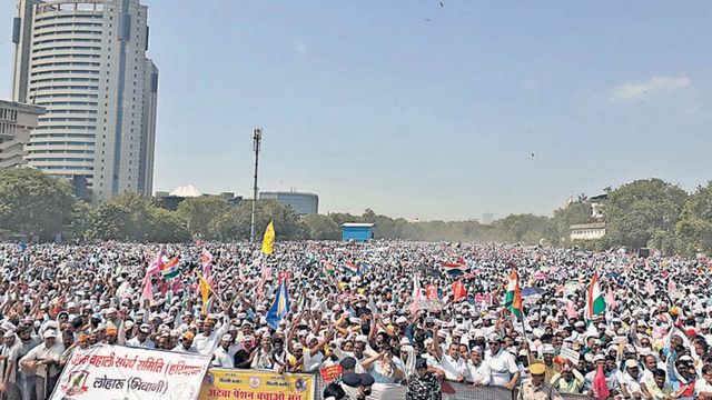 Workers at Ramlila Maidan rally call for old pension scheme restoration