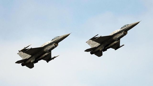 Media, 'a giugno i caccia F-16 Usa all'Ucraina'