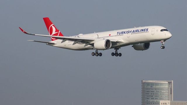 Евакуираха самолет на Turkish Airlines в Катманду