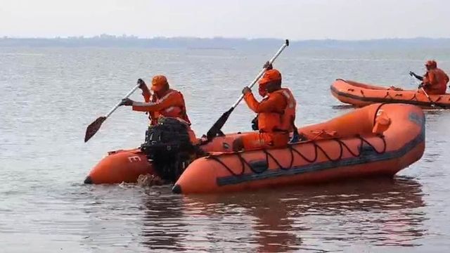 1 Dead, 20 Rescued As Tourist Boat Capsizes Off Calangute Beach In Goa