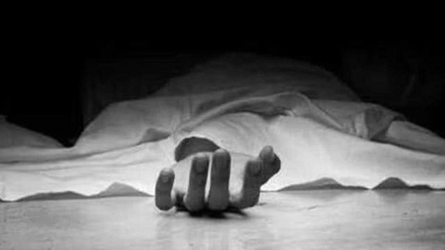 Bodies of two girls found outside in Uttar Pradesh