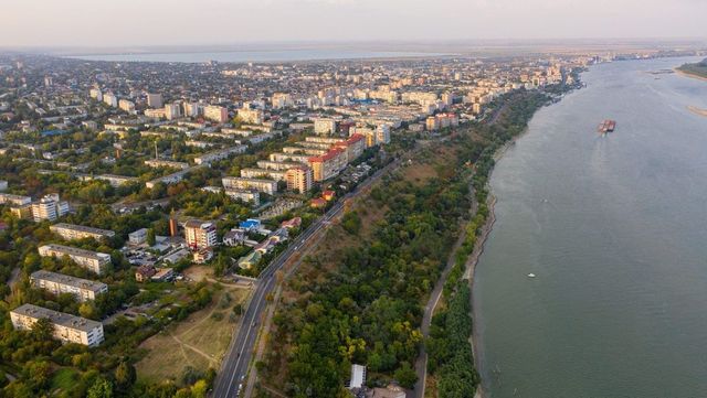 Cât costă și unde se află cea mai ieftină garsonieră din România. Are 10 metri pătrați și este aproape de grădinițe și școli