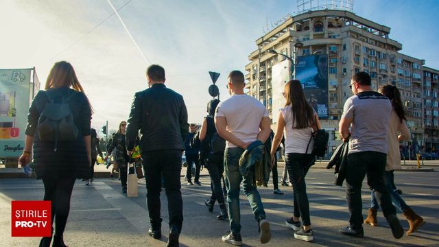 Economist: De ce ar vrea Guvernul Bolojan inflație în țară