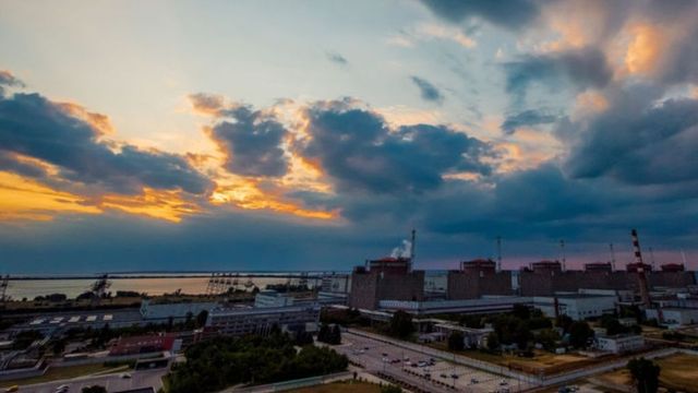 Напредък около АЕЦ Запорожие: Локално примирие, но докога