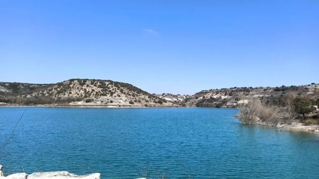 Recuperan el cadáver de un pescador de Valladolid en un embalse de Burgos