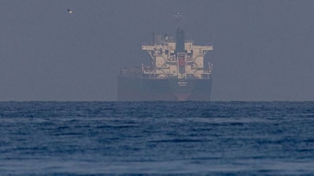 Експлозии са чути близо до Ормузкия проток в Иран