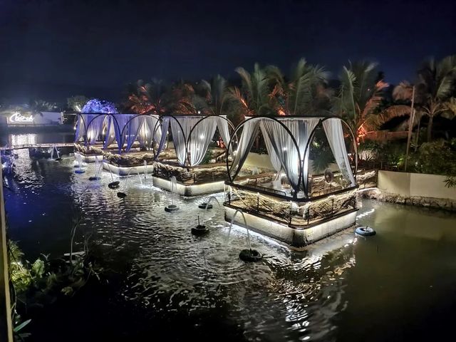 Cel puțin 25 de persoane au murit într-un incendiu izbucnit la un club din India. Printre victime se numără și turiști