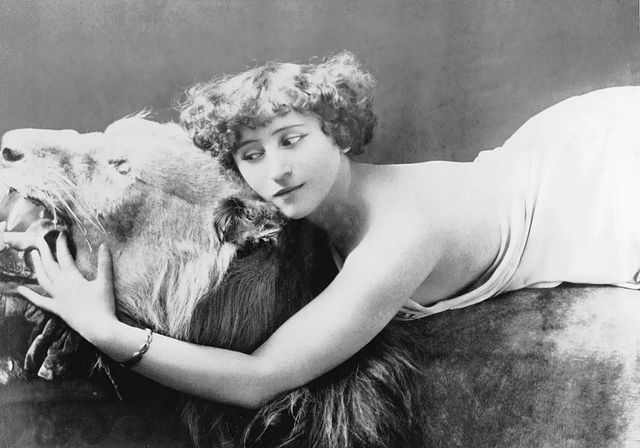 Colette, Anaïs Nin, Gertrude Stein... las escritoras que revolucionaron París