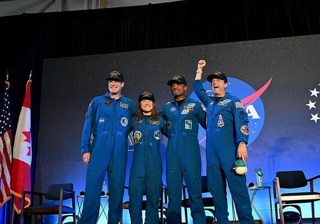 «La Tierra era como un bote salvavidas flotando en el universo», afirman los astronautas de la Artemis 2