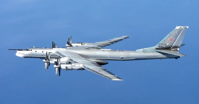 Ukrajinci zničili ruský strategický bombardér Tu-95 na jihu Ruska