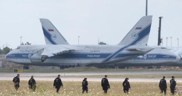 Němečtí vyšetřovatelé objevil u letiště v Lipsku třetí dron s výbušninou