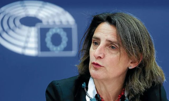 Bruselas acepta los compromisos de Microsoft en materia de Competencia sobre la plataforma Teams
