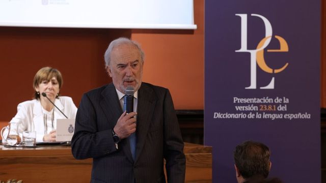 Turismofobia, streaming y loguearse se incluyen en el diccionario de la RAE