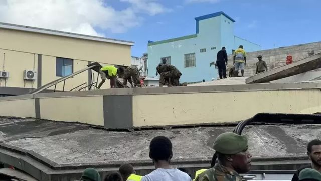 The Moment When Magnitude 7.3 Earthquake Hit Vanuatu