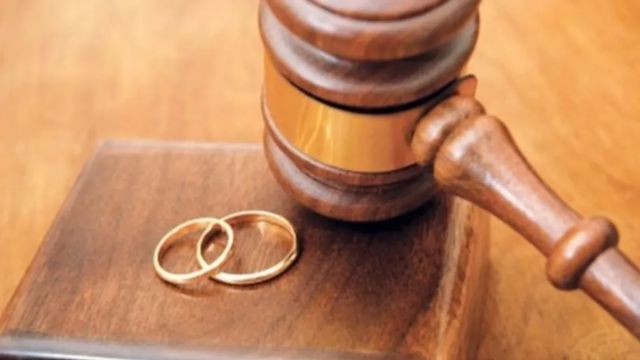 Elveția vrea să elimine statutul de "divorțat"