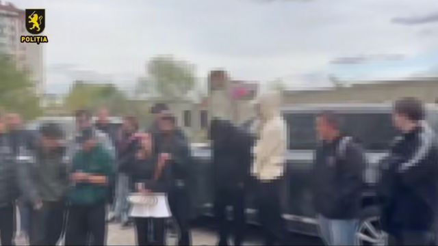 31 de persoane, conduse la poliție după protestul de ieri din fața Parlamentului