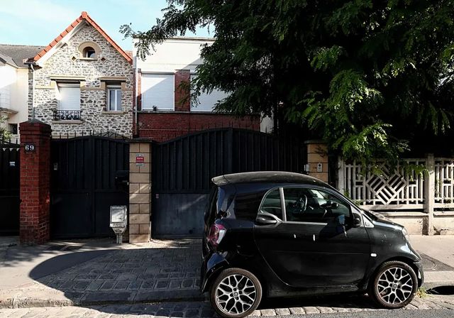 Aparece muerto en París un cazatalentos que 'reclutó' jóvenes para la red de Epstein
