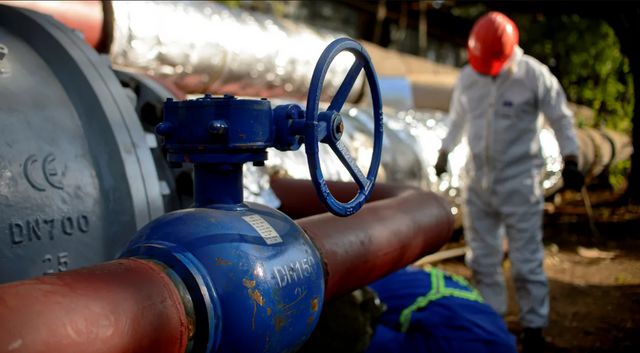 Avarie de proporții în București. Sute de blocuri, fără apă caldă și căldură