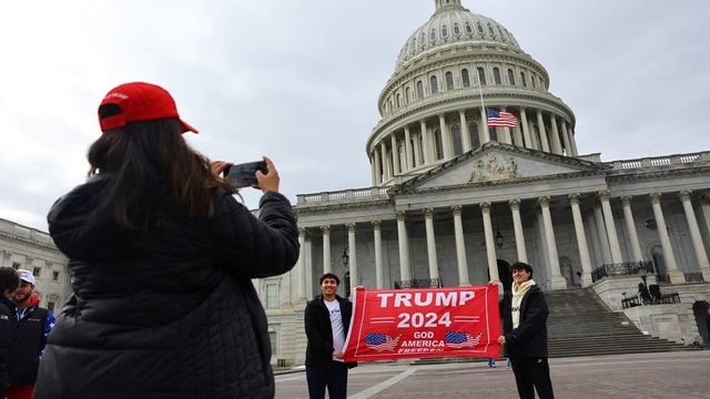 Thousands gather in Washington to oppose Trump, raise issues of…