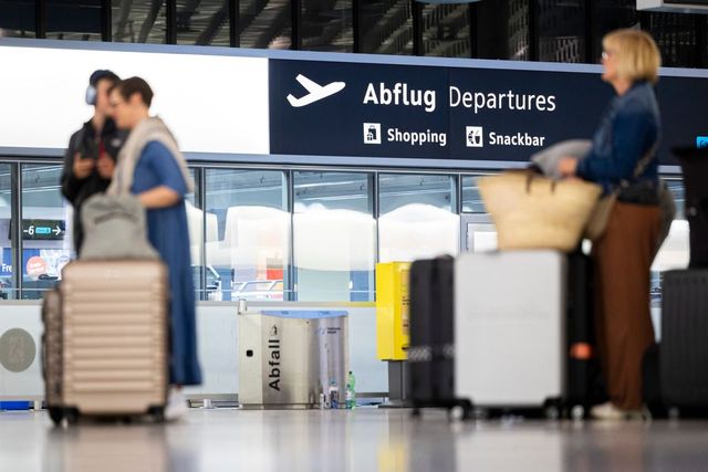 Zborurile de pe un aeroport din Germania, perturbate din cauza unor drone neidentificate