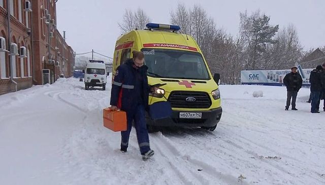 11 загинали и над 40 пострадали при пожар във въглищна мина в Русия