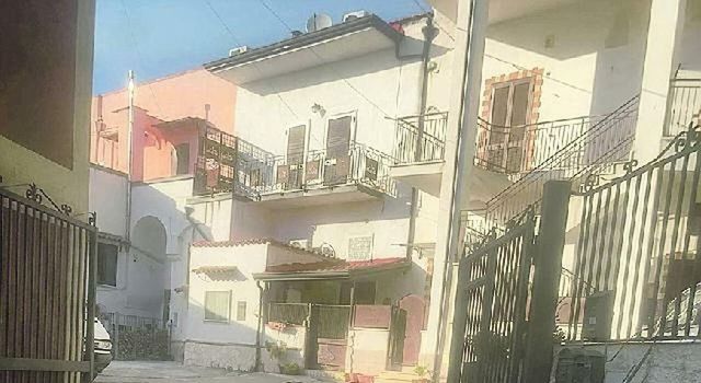 Neonata morta in culla, genitori indagati per omicidio colposo