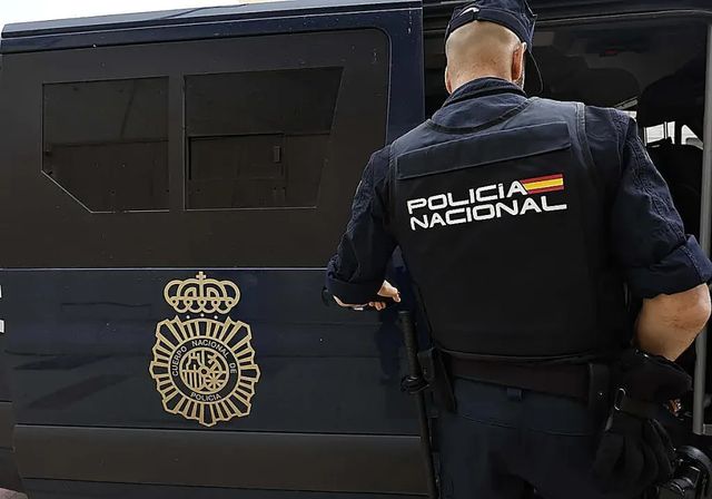 Matan a una mujer tras apuñalarla en una casa de Málaga
