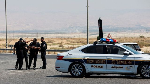 3 Israelis killed by gunman crossing border from Jordan, says Israeli army